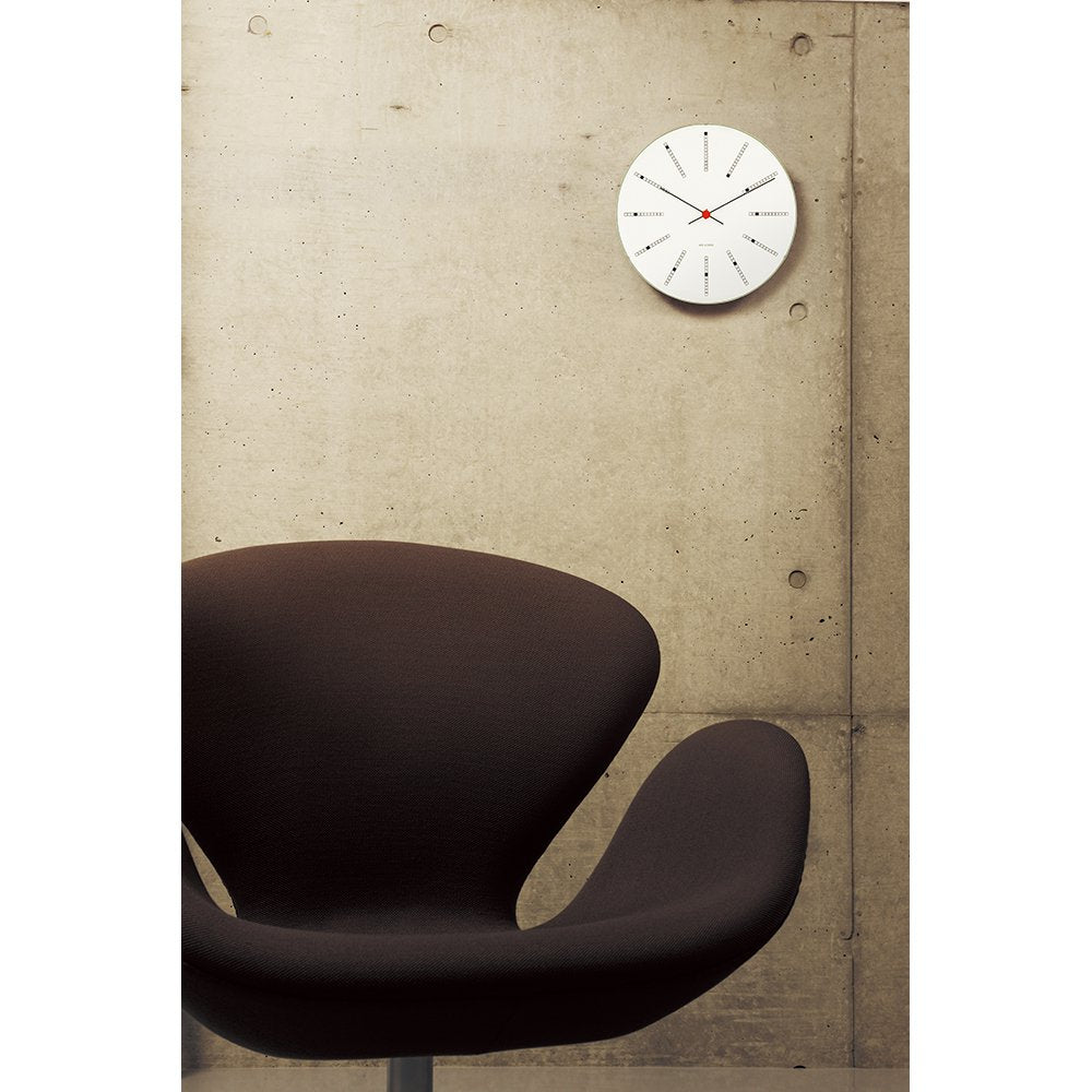 ARNE JACOBSEN Wall Clock Bankers 210mm 43630 – 東京ウォッチスタイル