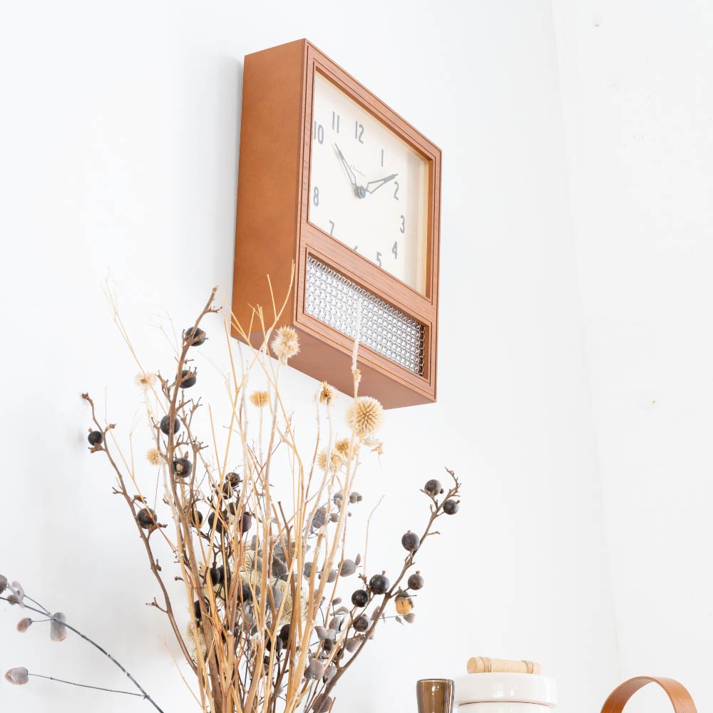 COURT PENDULUM CLOCK CAFE BROWN CH-057CB シャンブル 壁掛け時計 – 東京ウォッチスタイル